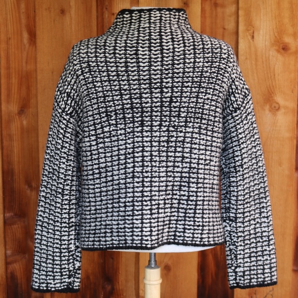 Vintage Neiman Marcus 100% Cashmere Knit Black/White Sweater - Picture 13 of 16